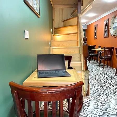 Perahomes Attic