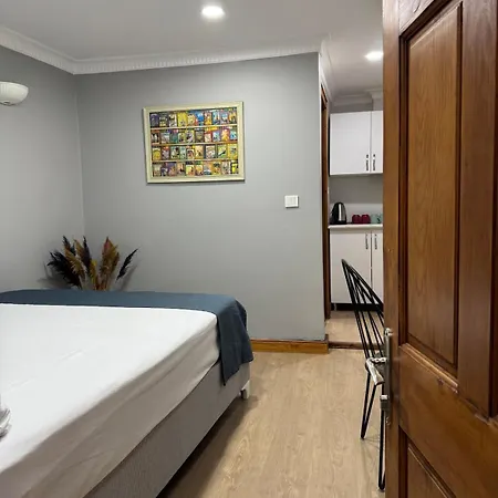 Perahomes Attic